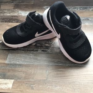 Black and white Nike shoes